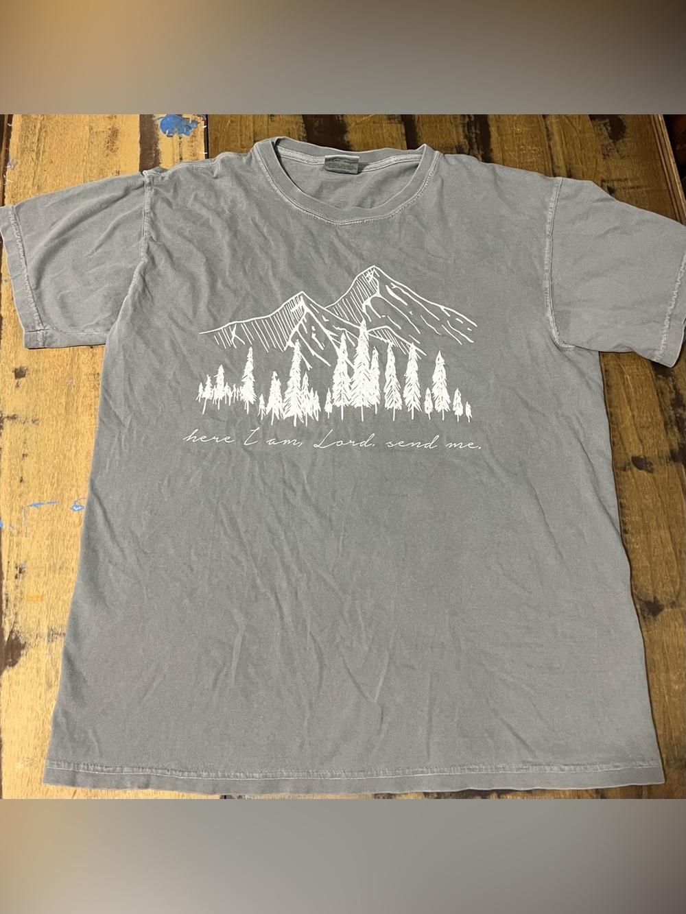 Comfort Colors "Here I Am, Lord, Send Me" Graphic Tee — M